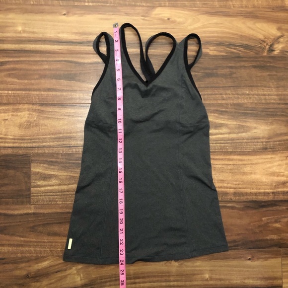 ⭐️Lole Workout Tank - Picture 4 of 6